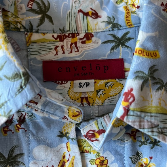 Beautiful Hawaiian print shirt dress from Canadian designer envelop - size small - Picture 2 of 5